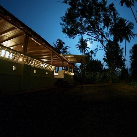 Hotel Chedi Spring Valley Athirappilly Exterior foto